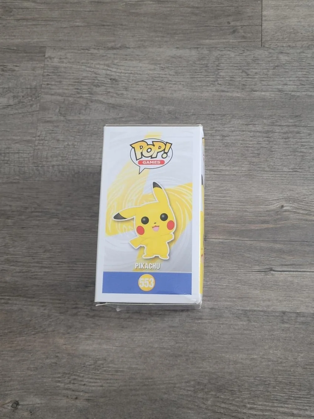 Funko Pop! Pokémon Pikachu #553 - Yellow Figure